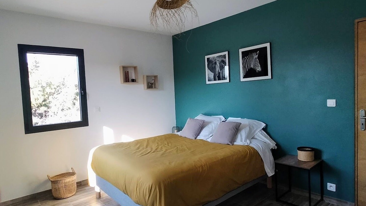 Photo of Bedroom in Eygalieres