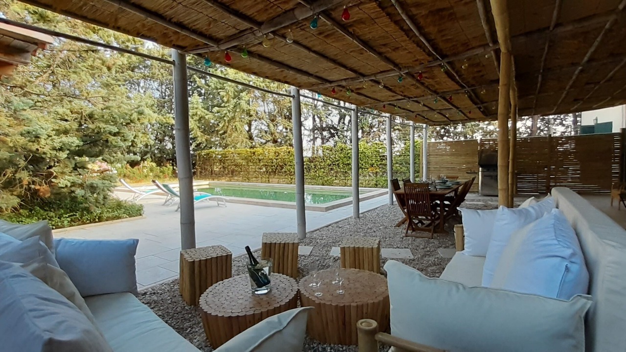 Photo of Outdoor in Meynes