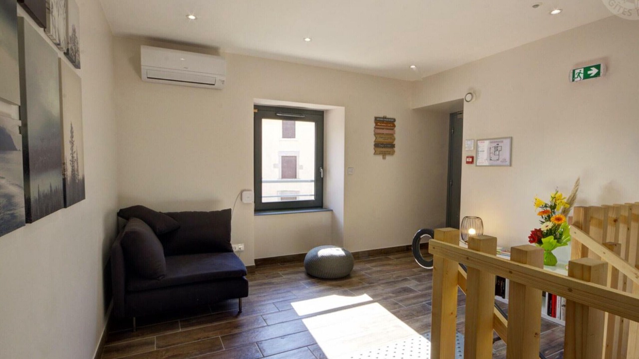 Photo of Livingroom in Montchal