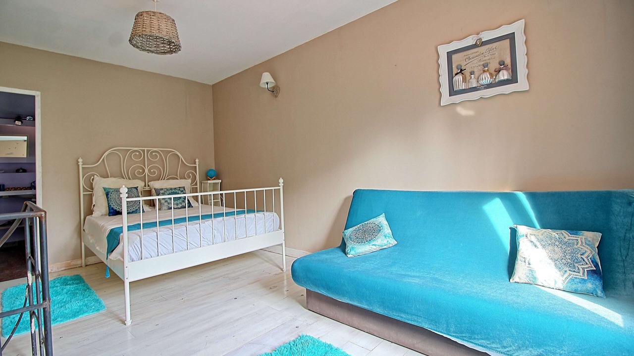 Photo of Bedroom in Cabannes