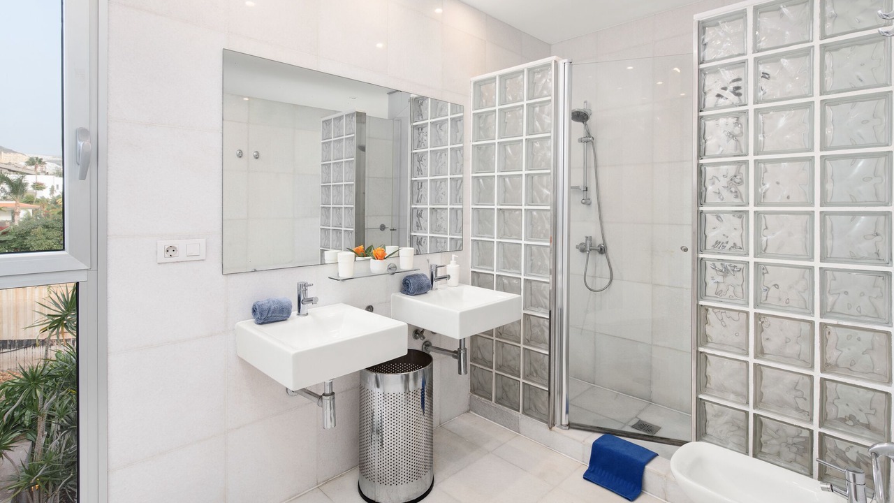 Photo of Bathroom in Costa Adeje