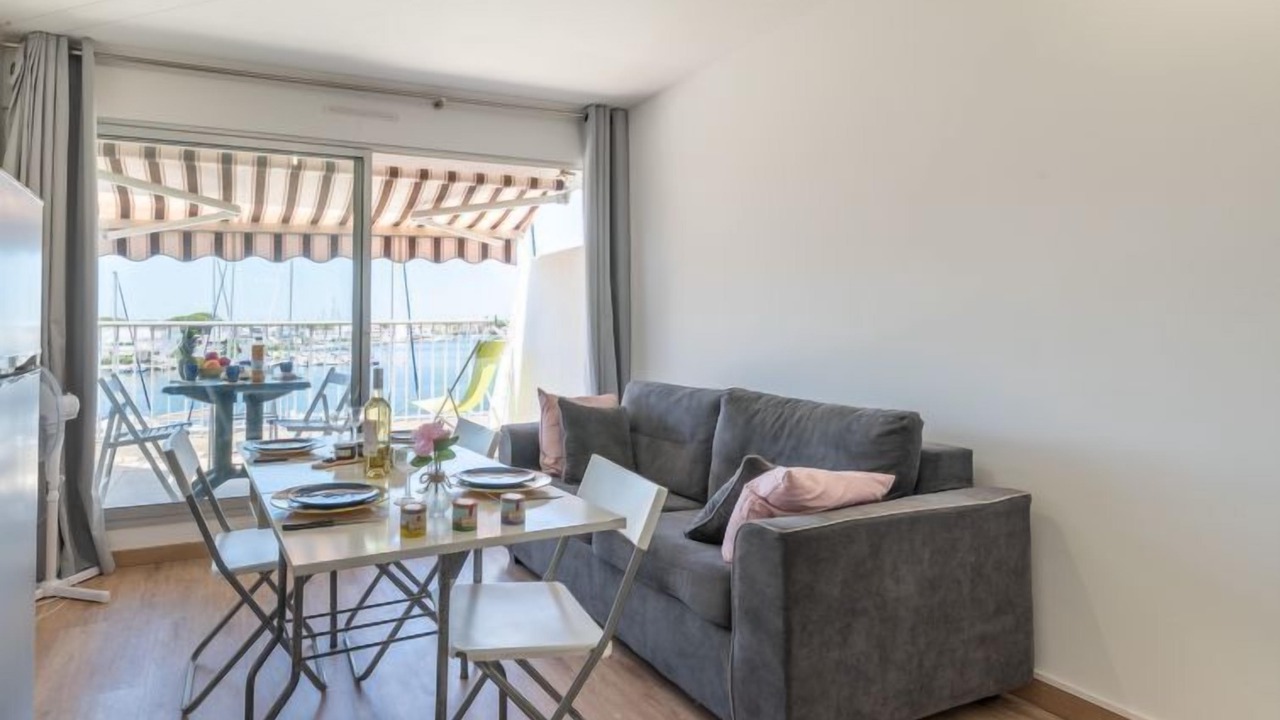 Photo of Livingroom in Le Grau-Du-Roi