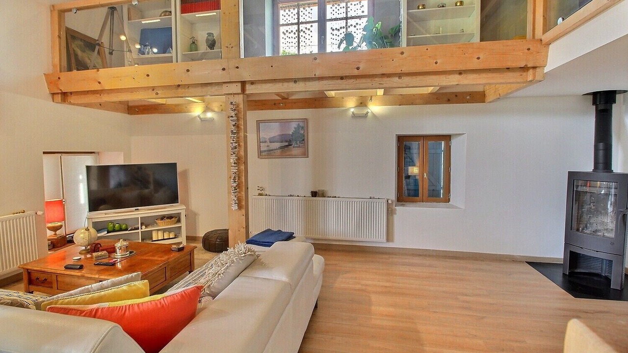 Photo of Livingroom in Pers-Jussy