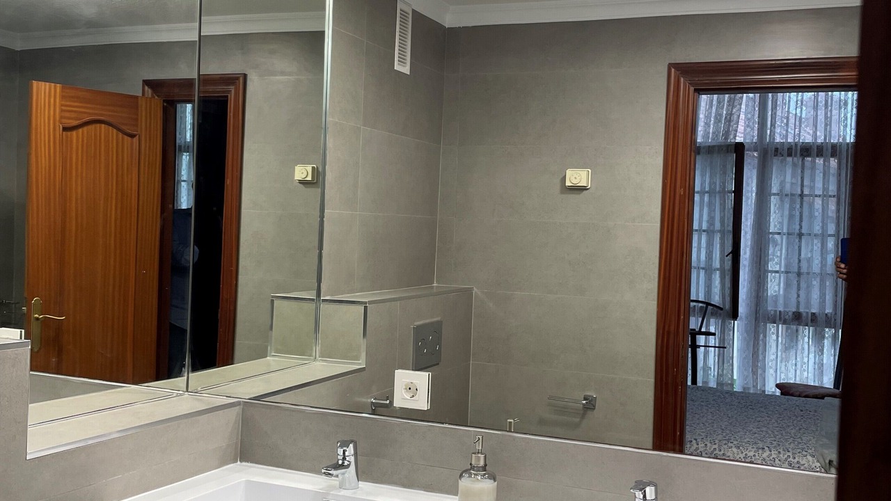 Photo of Bathroom in Somo