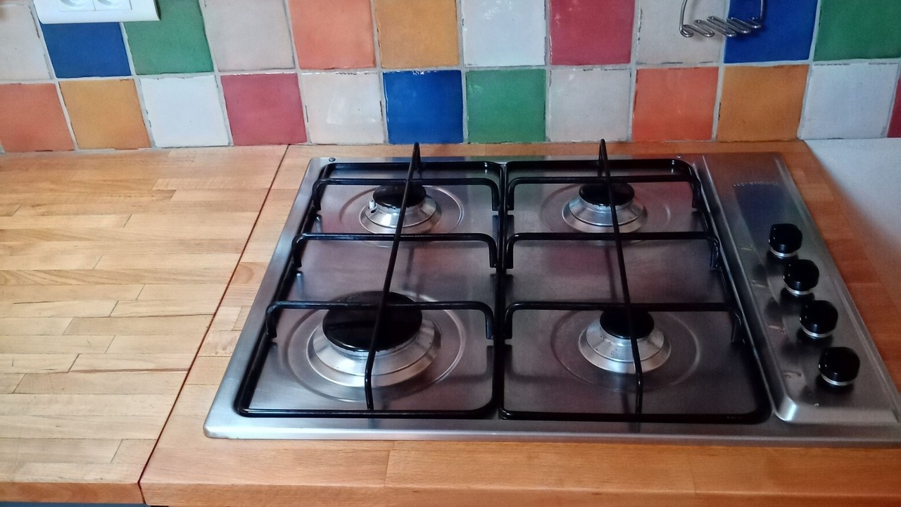 Photo of Kitchen in Saint-Andre-de-Roquepertuis