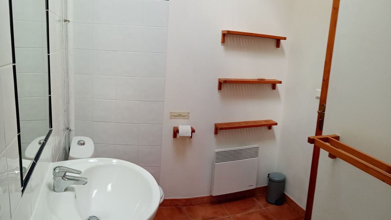 Photo of Bathroom in Saint-Andre-de-Roquepertuis