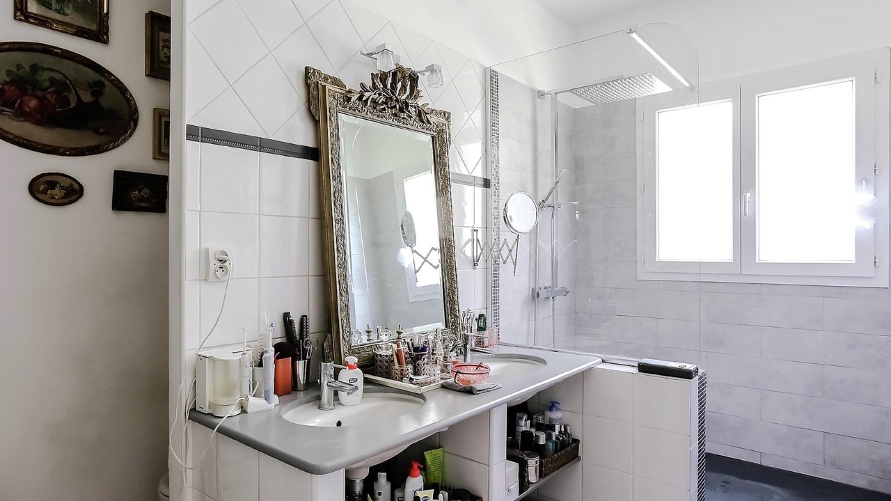 Photo of Bathroom in Sud