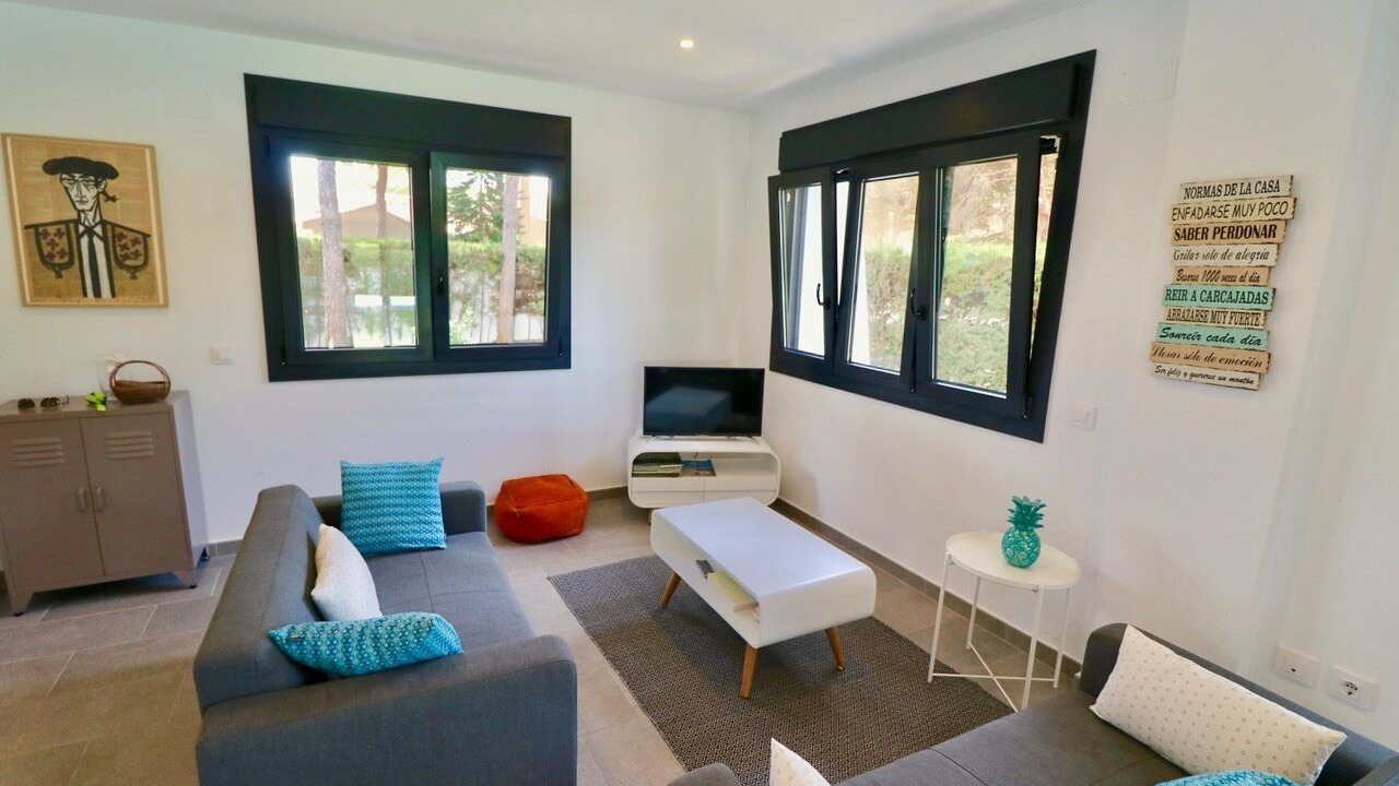 Photo of Livingroom in Cabo Roche
