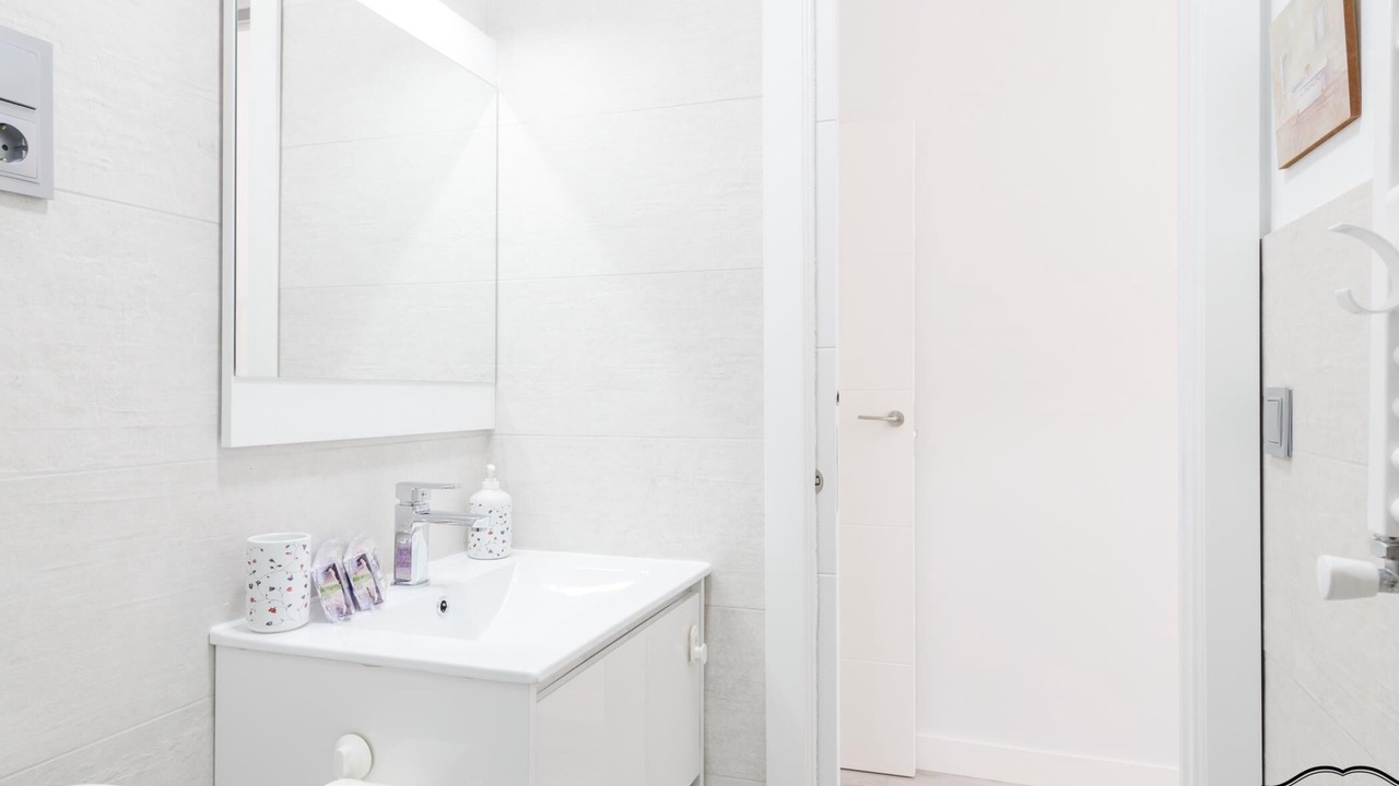 Photo of Bathroom in Embajadores