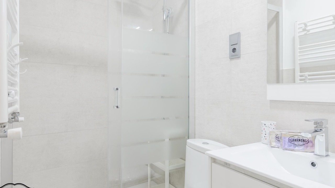 Photo of Bathroom in Embajadores