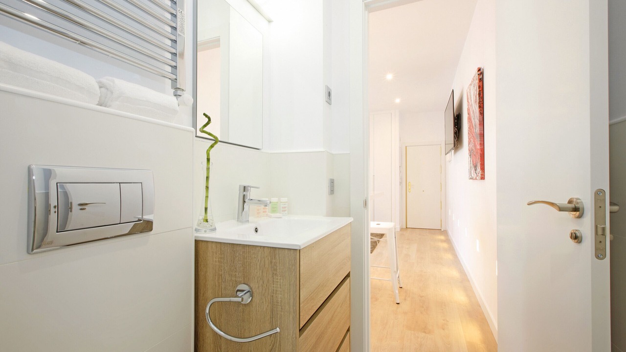 Photo of Bathroom in Malasana