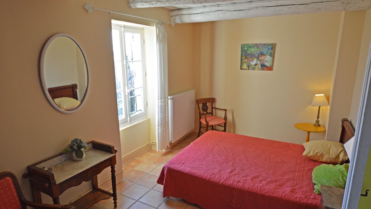 Photo of Bedroom in La Garde-Adhemar