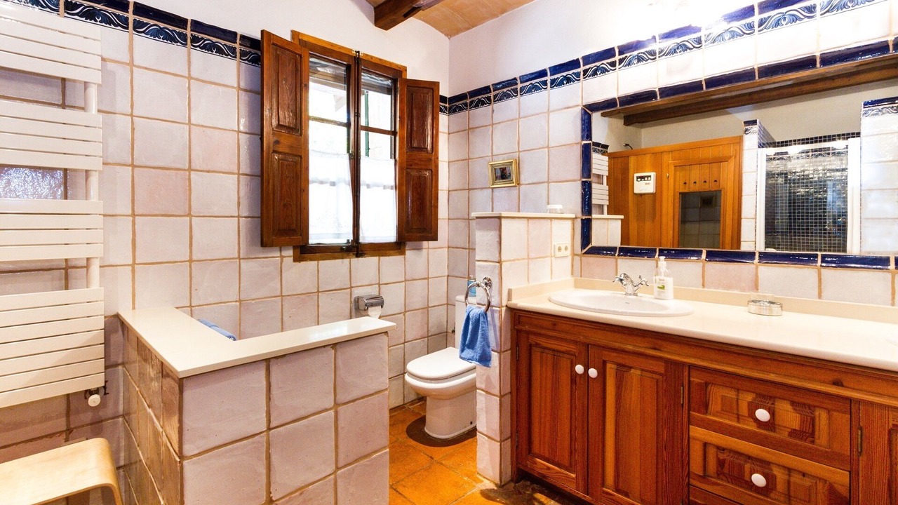 Photo of Bathroom in Esporles