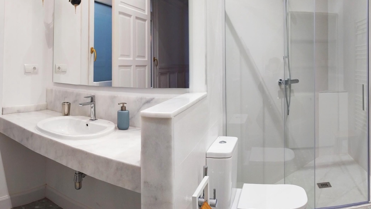 Photo of Bathroom in Leon City Centre