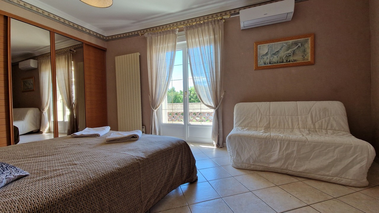 Photo of Bedroom in Sommieres
