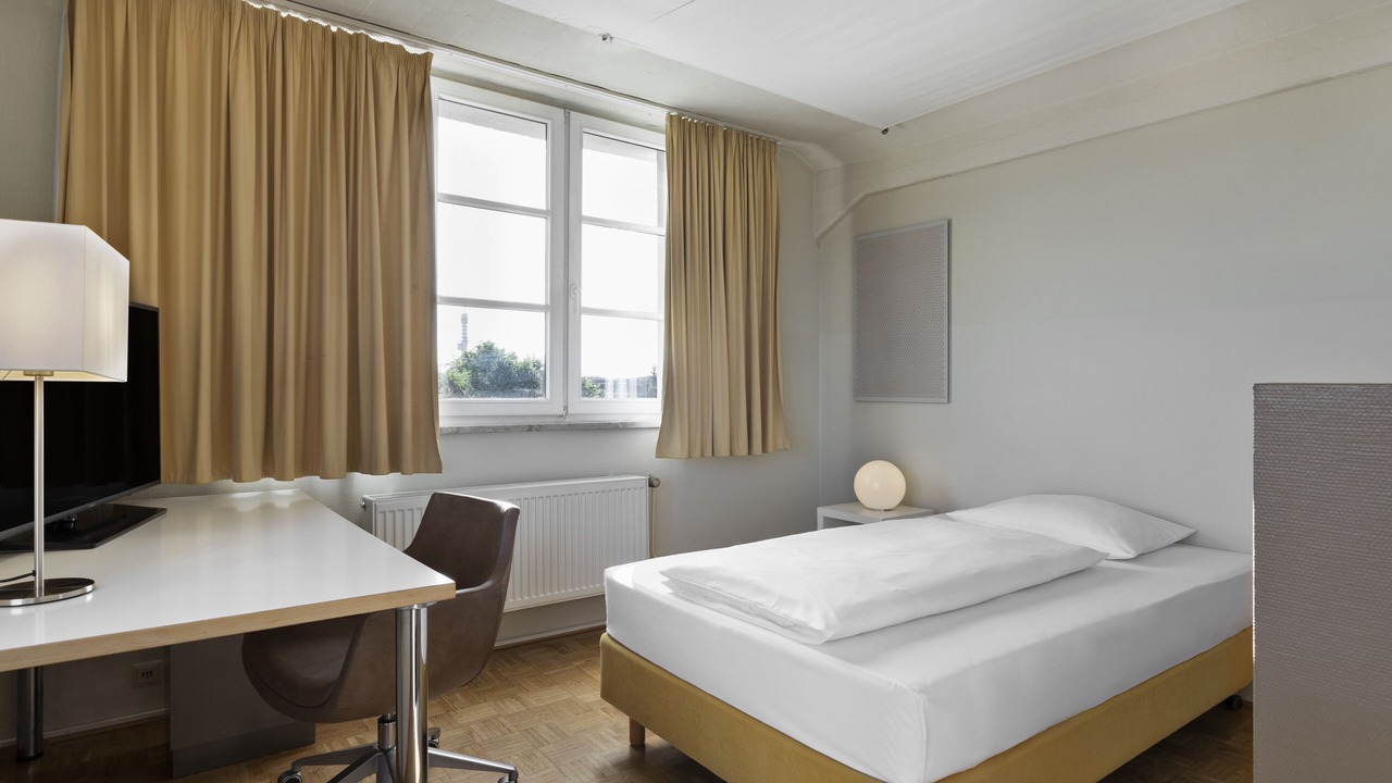 Photo of Bedroom in List