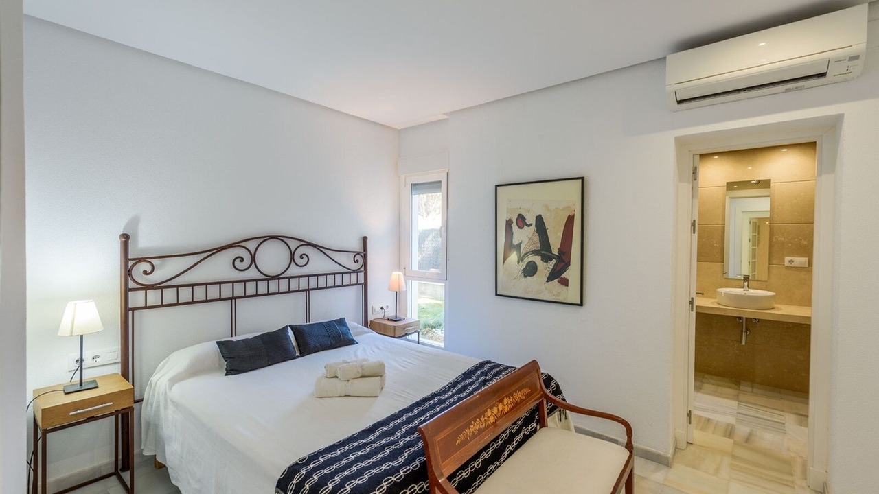 Photo of Bedroom in Cabo Roche