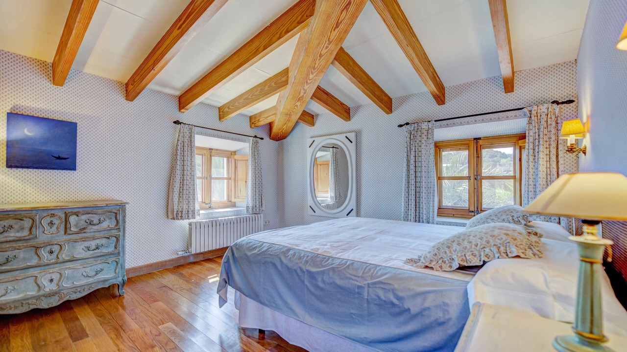 Photo of Bedroom in S Horta