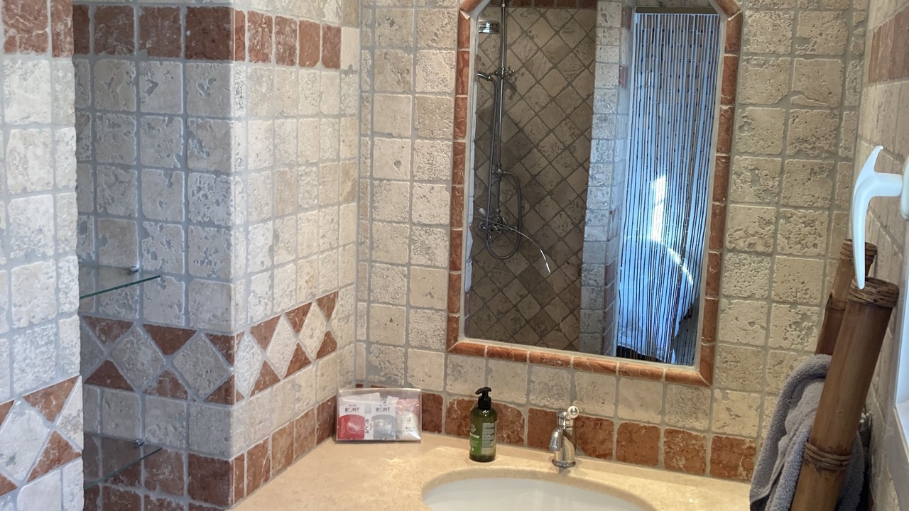 Photo of Bathroom in Cabannes