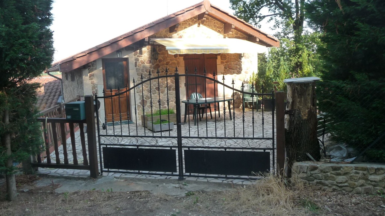 Photo of Outdoor in Les Sept Chemins