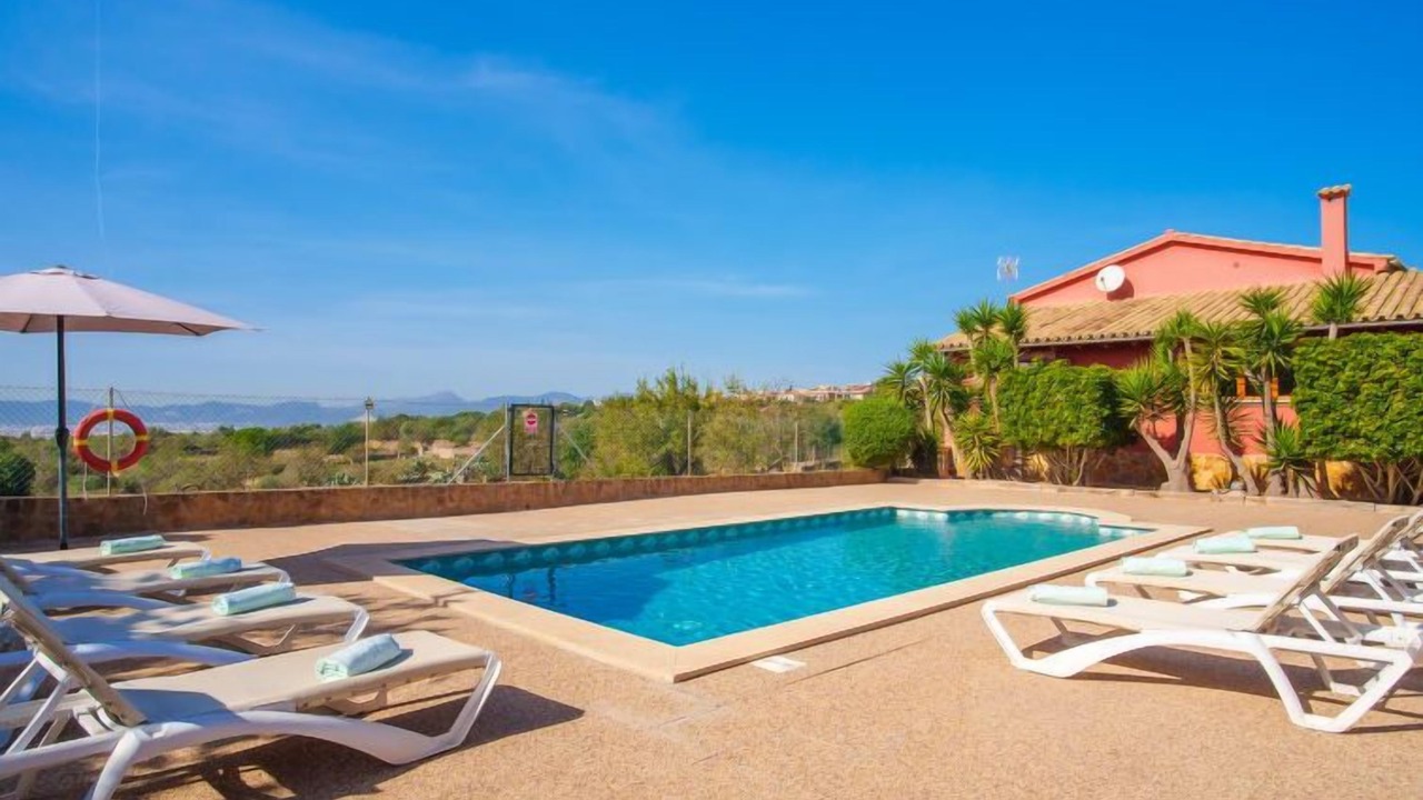 Photo of Outdoor in Portol