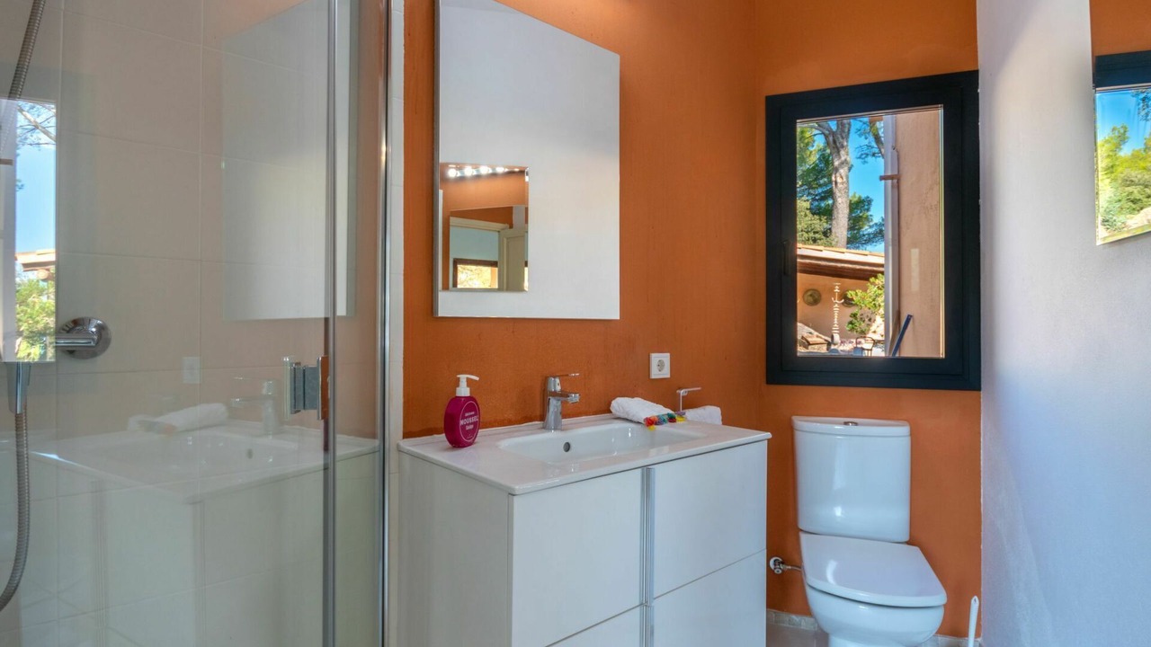 Photo of Bathroom in Urbanitzacio Es Verger