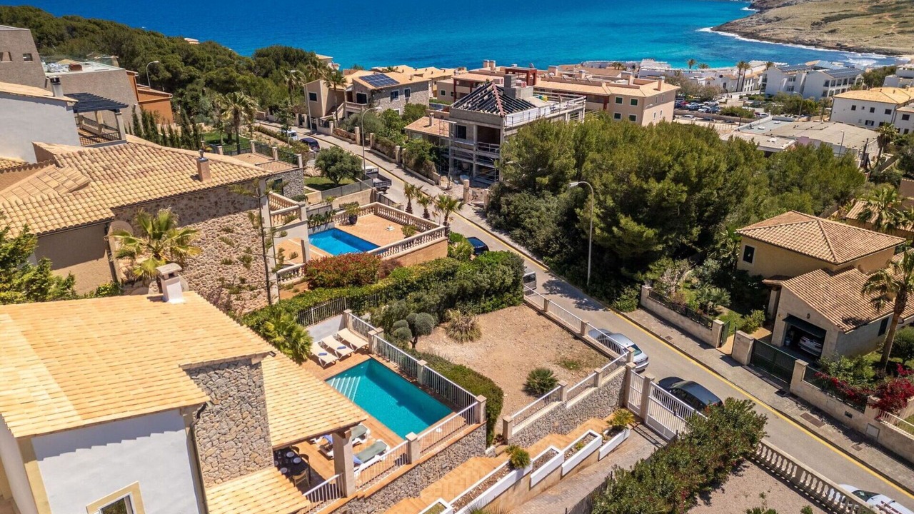 Photo of Others in Cala Mesquida