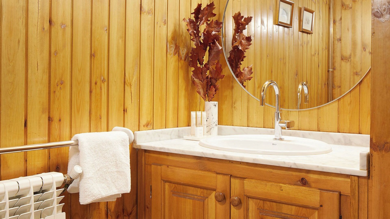 Photo of Bathroom in Arties