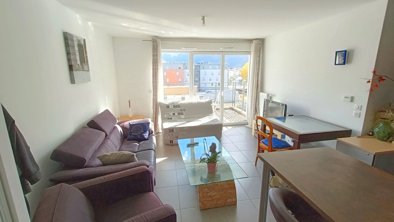 Photo of Livingroom in Bonneville