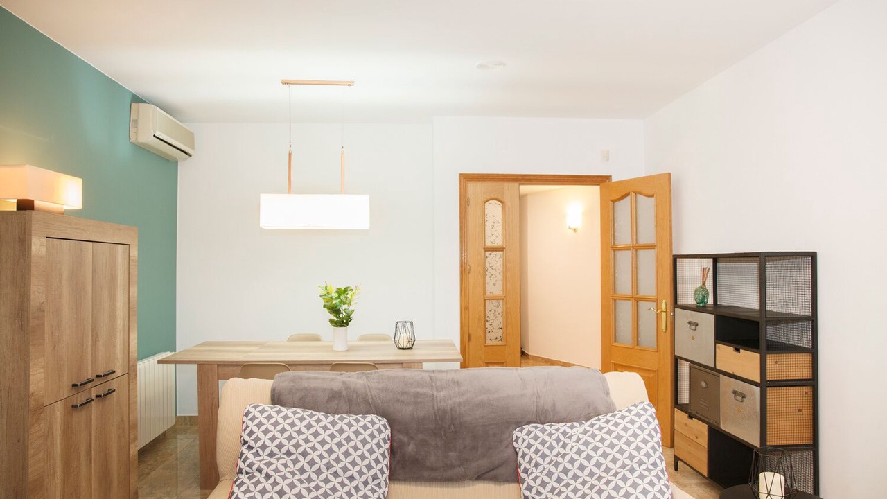 Photo of Livingroom in Llampaies
