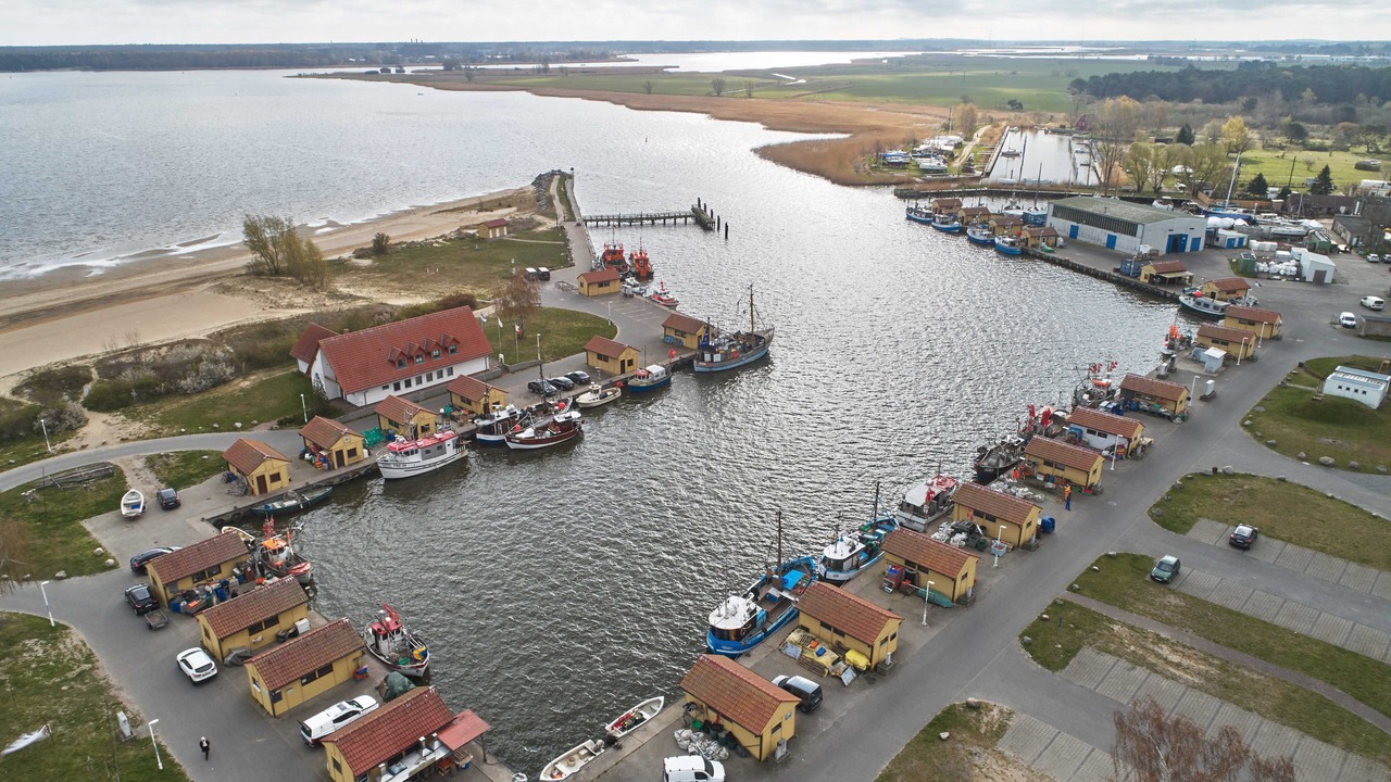 Photo of Others in Kroeslin