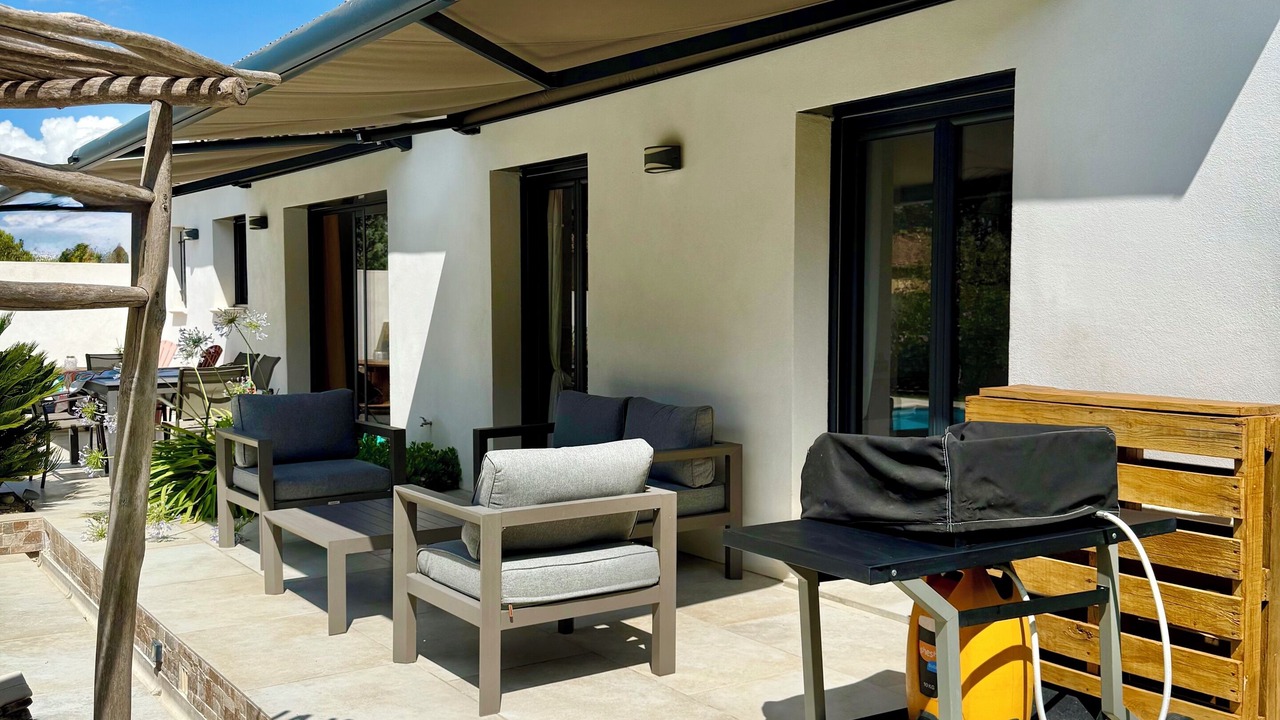 Photo of Patio Balcony in Chateauneuf-de-Gadagne
