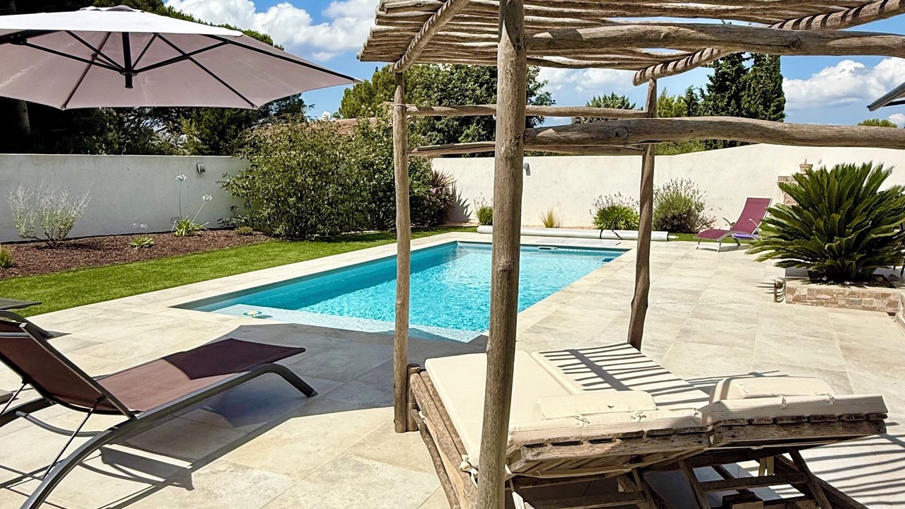 Photo of Outdoor in Chateauneuf-de-Gadagne