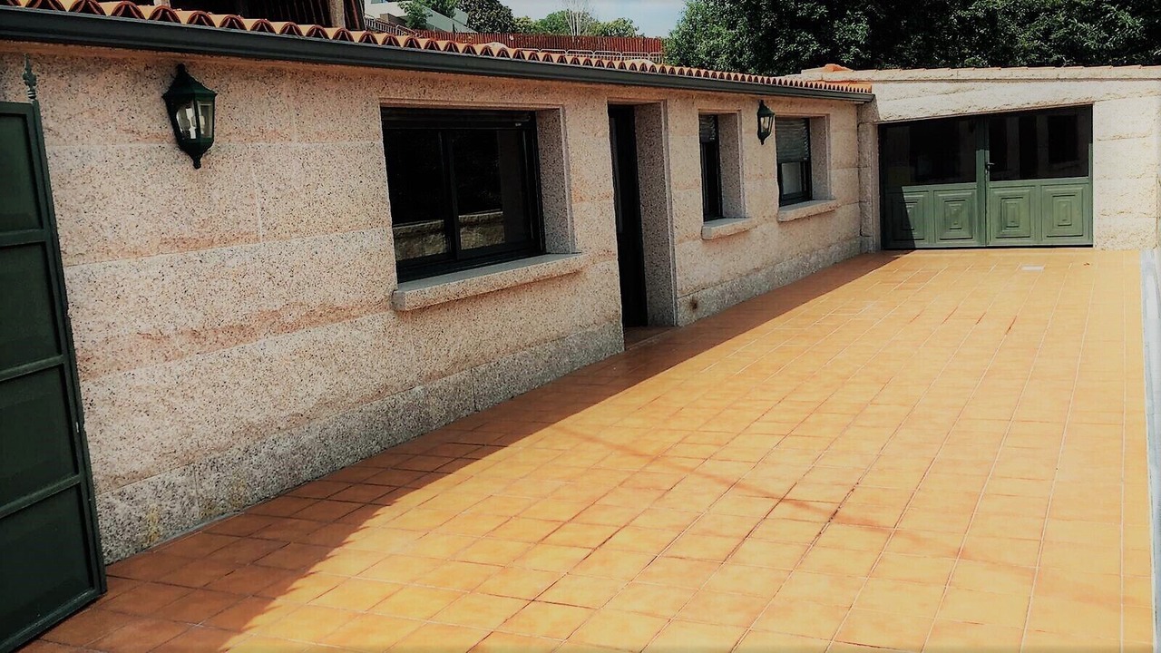 Photo of Outdoor in Raxo