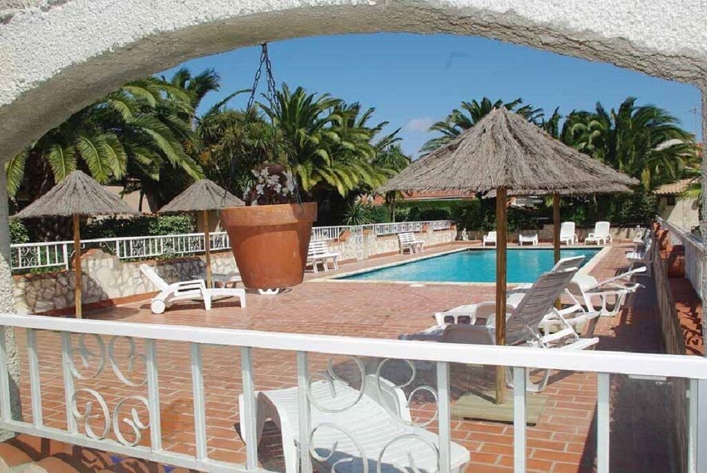 Photo of Patio Balcony in Roquefort-des-Corbieres