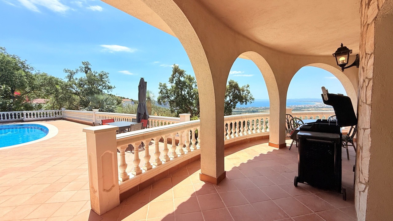 Photo of Outdoor in El Mas Fumats