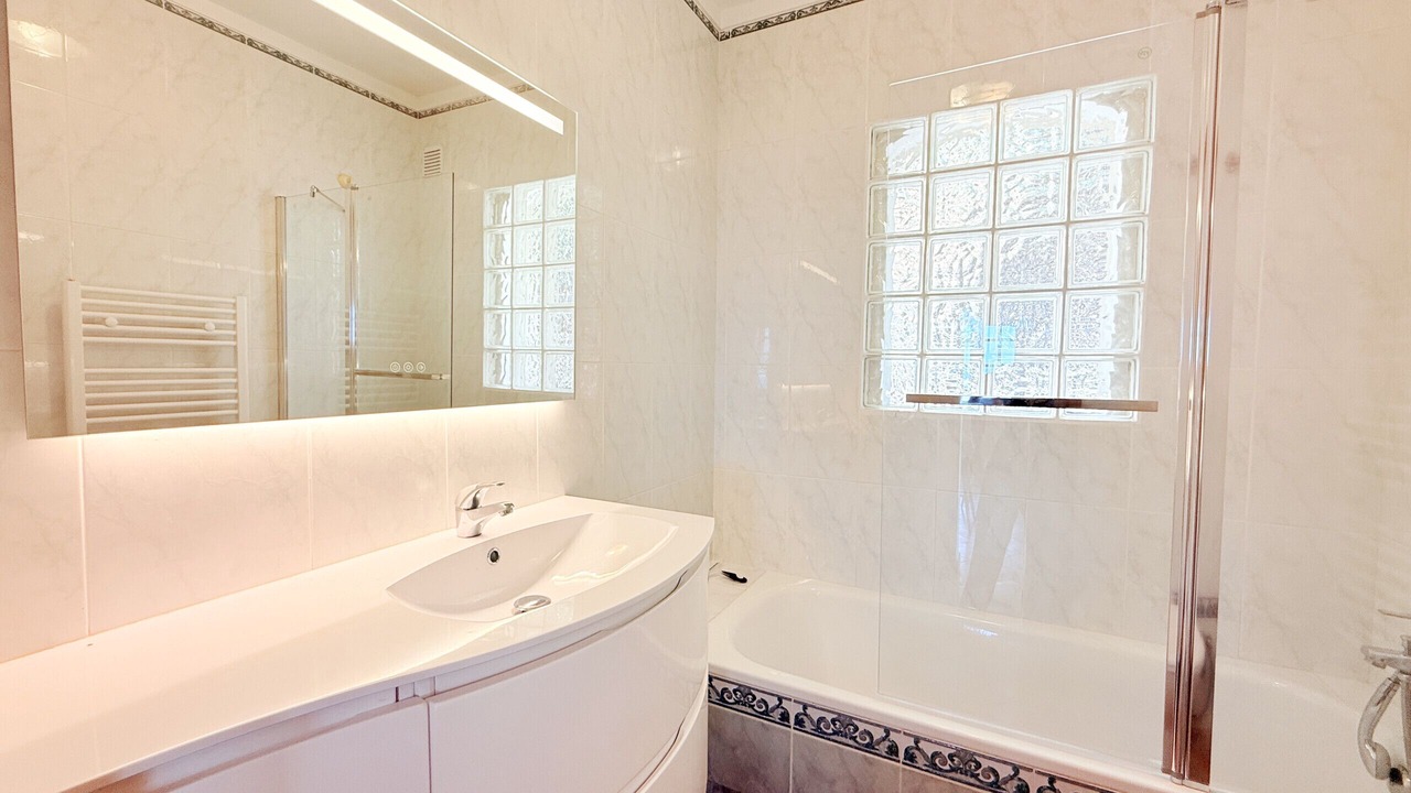 Photo of Bathroom in El Mas Fumats