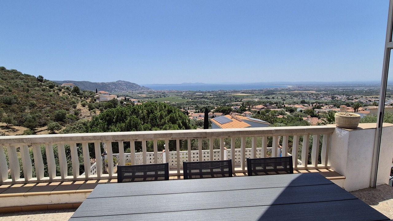 Photo of Outdoor in El Mas Fumats