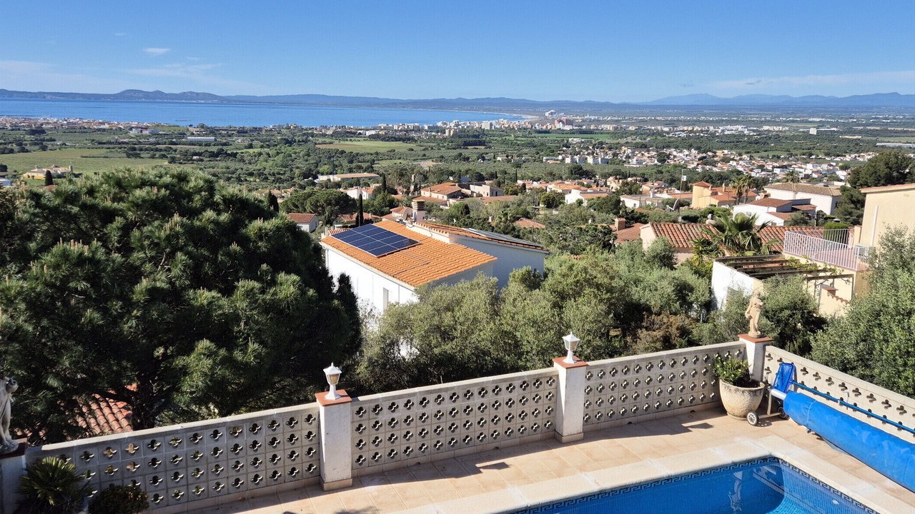 Photo of Outdoor in El Mas Fumats