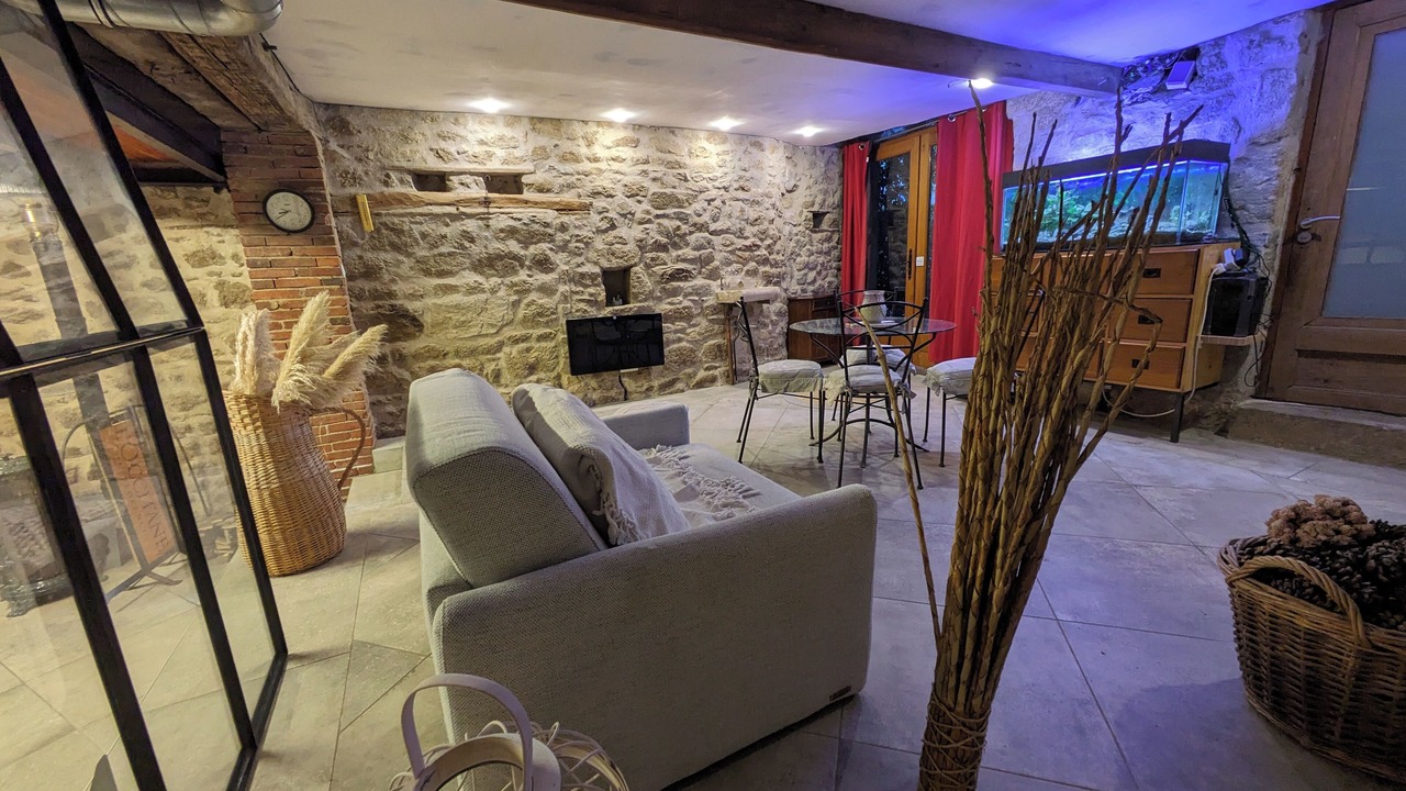 Photo of Livingroom in Thurins
