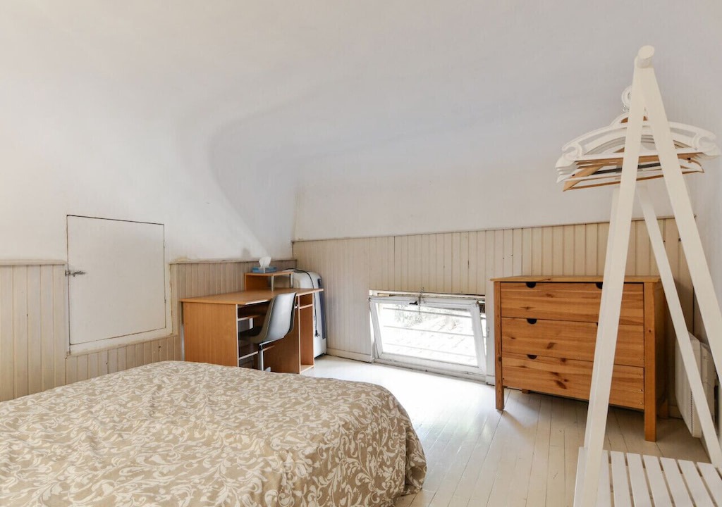 Photo of Bedroom in Aix-en-Provence Historic Centre