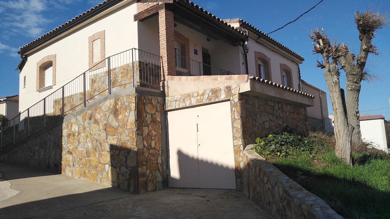 Photo of Outdoor in Geria