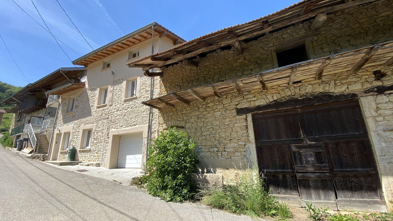 Photo of Outdoor in Saint-Rambert-en-Bugey