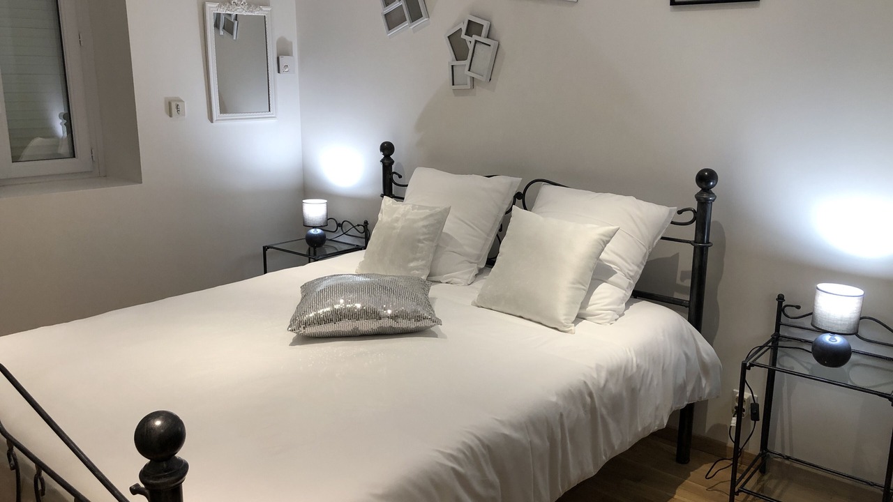 Photo of Bedroom in Saint-Rambert-en-Bugey