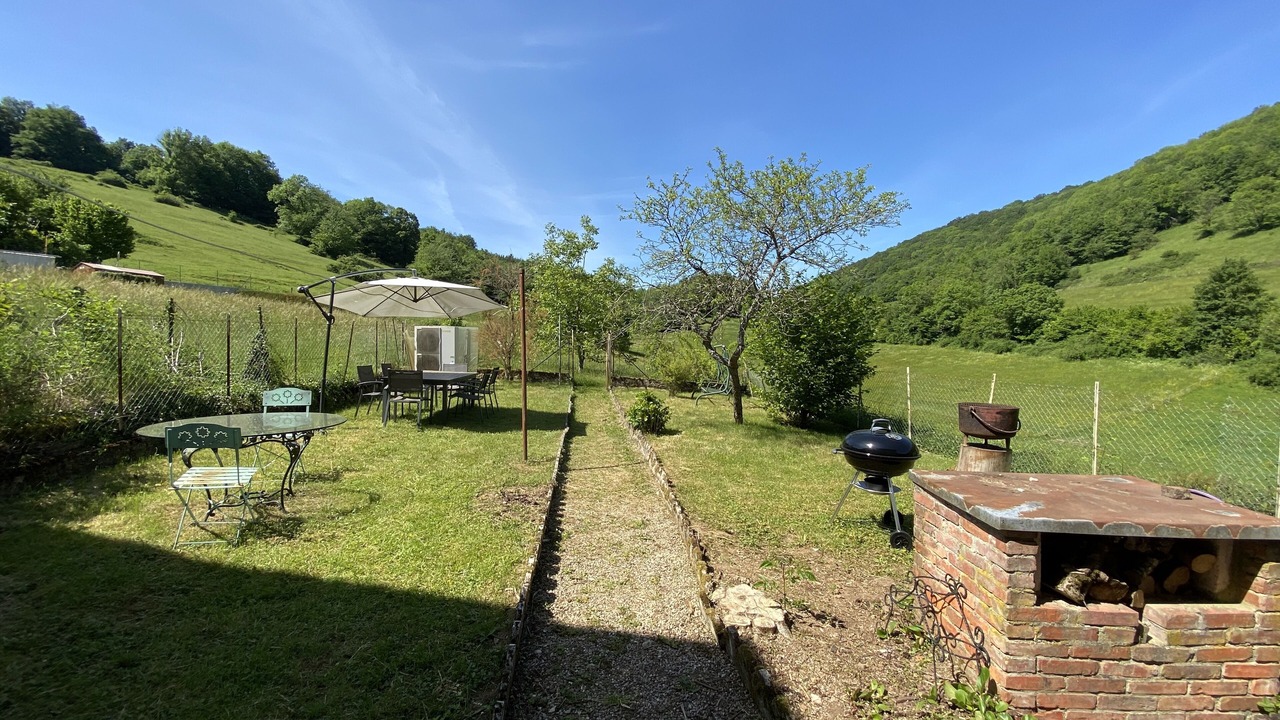 Photo of Outdoor in Saint-Rambert-en-Bugey
