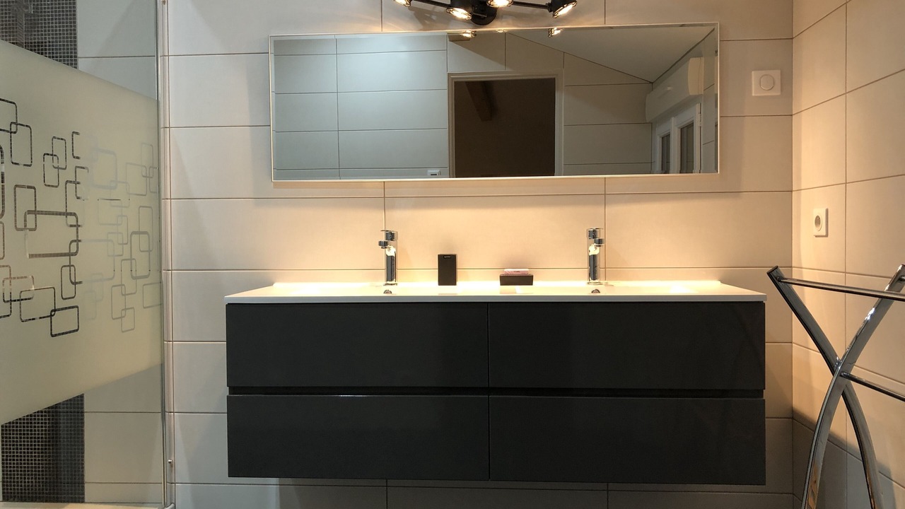 Photo of Bathroom in Saint-Rambert-en-Bugey