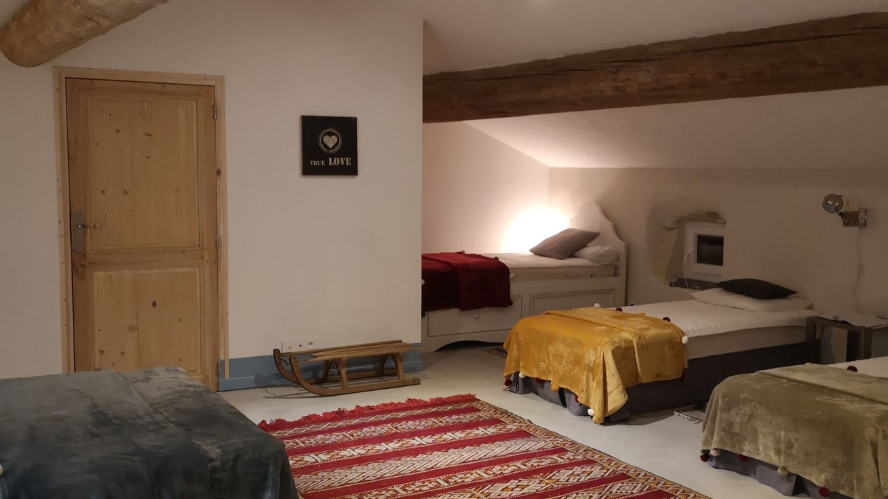 Photo of Bedroom in Caderousse