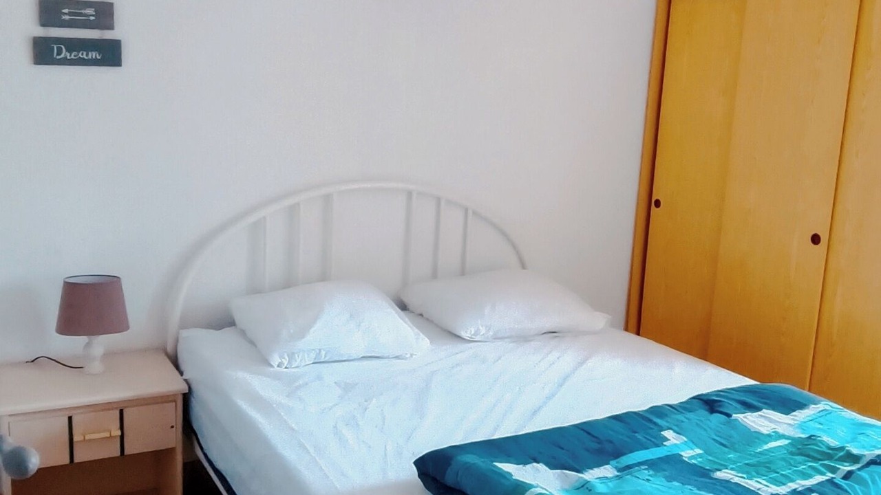 Photo of Bedroom in Roquefort-des-Corbieres