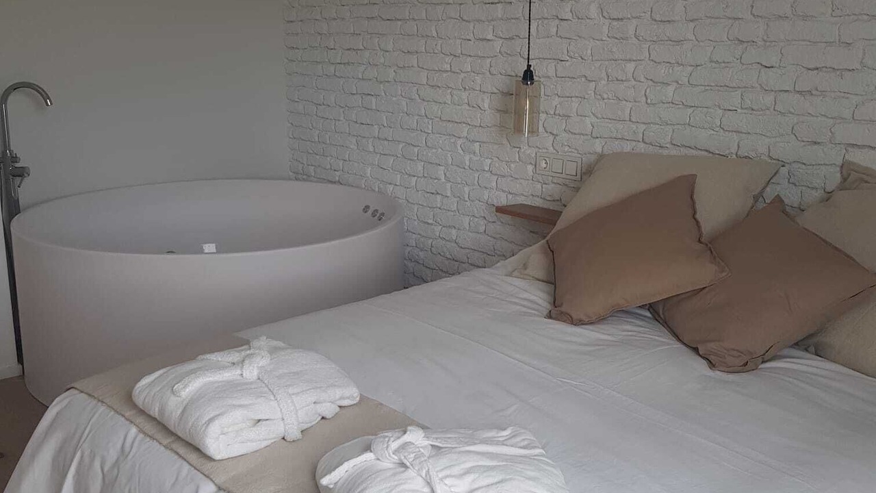 Photo of Bedroom in Melida