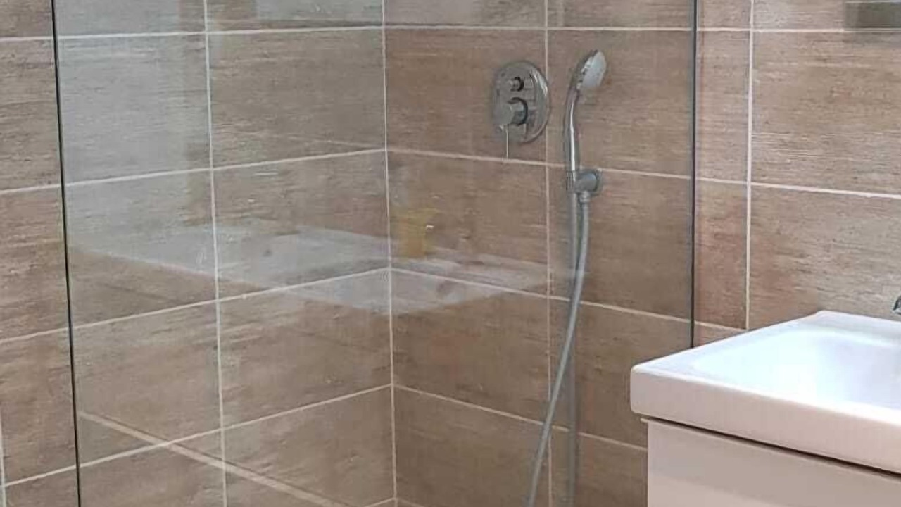 Photo of Bathroom in Croagnes